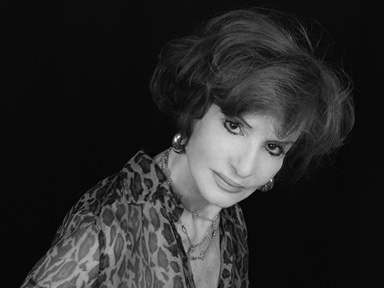 Photograph of Vénus Khoury-Ghata